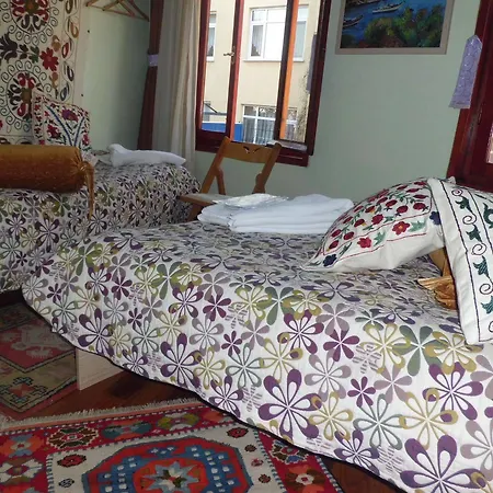 Chora Guest house 4*